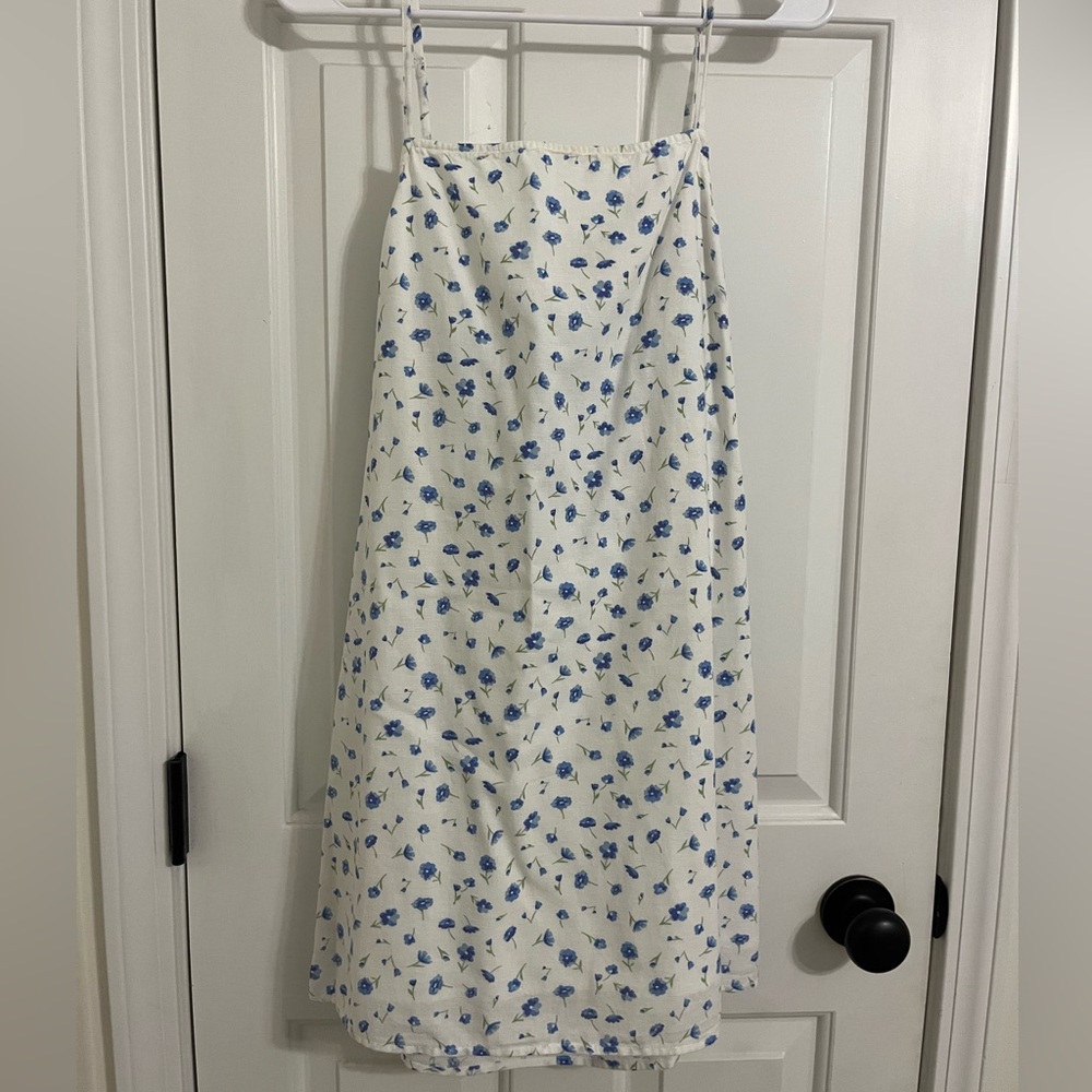 American Eagle Outfitters White Dress with Blue Floral Design